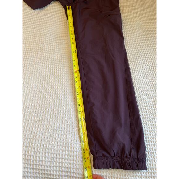 Eddie Bauer Outerwear Fleece Flannel Lined Camping Cargo Joggers Size 8 Purple - Picture 4 of 11